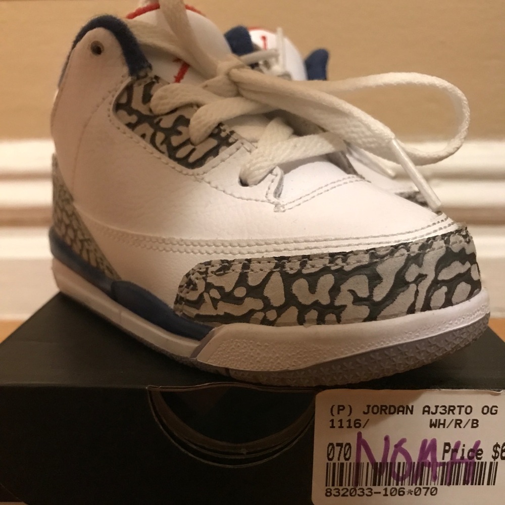 Jordan 3s